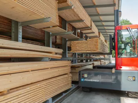 Timber - heavy duty application - Fronius Selectiva 4.0 charger