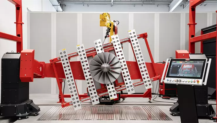 Tapered screw is welded