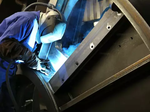 SAM welds with Fronius welding at SAM, Fronius
