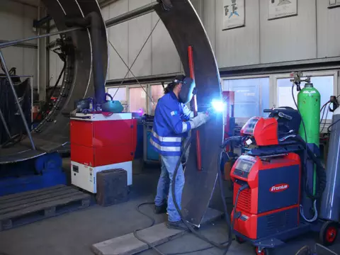 VAM uses TPS/i from Fronius. VAM, Fronius, welding, TPS/i