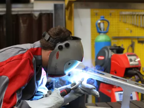 Welding with TPSi TPS/i, the intelligent revolution